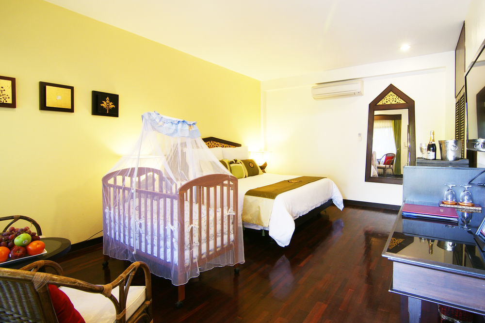 Laluna And Resort, Resor